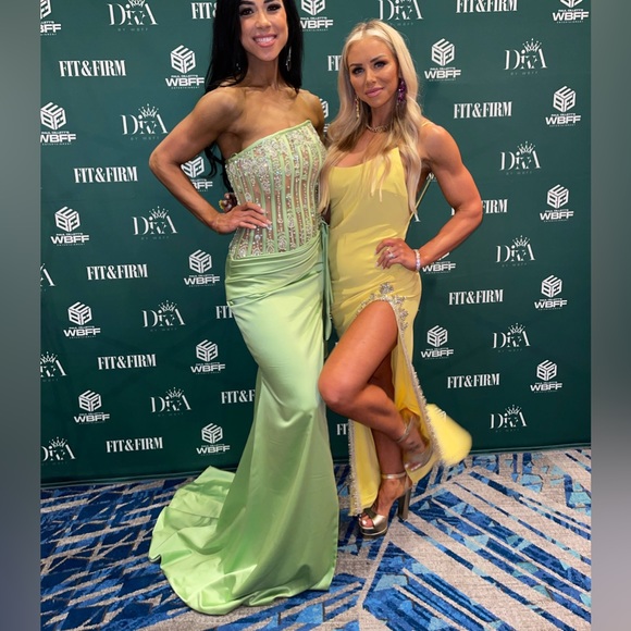 Walone Asymmetrical Embroidered Corset with Lime Satin Skirt - Picture 3 of 3